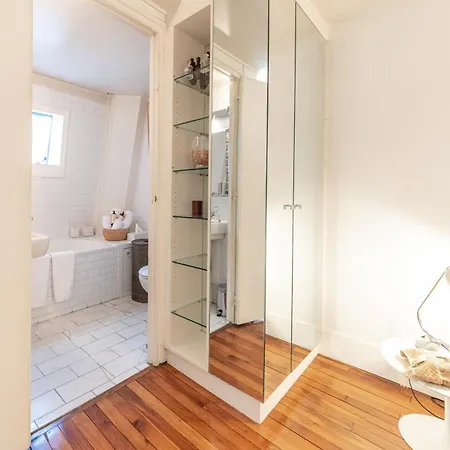 Parc Monceau Loft Apartment