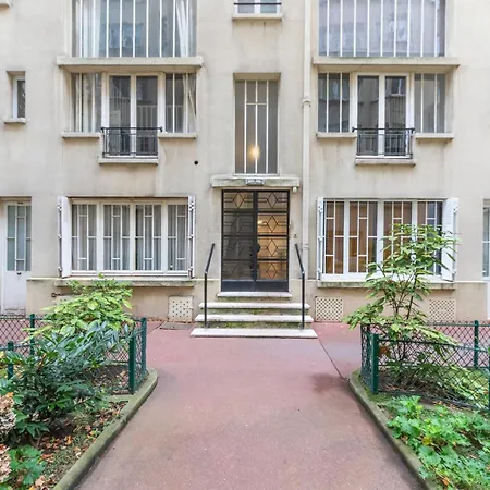 Parc Monceau Loft Apartment *
